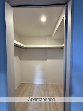 フロンティア新宿タワー[1LDK/57.08m2]の収納