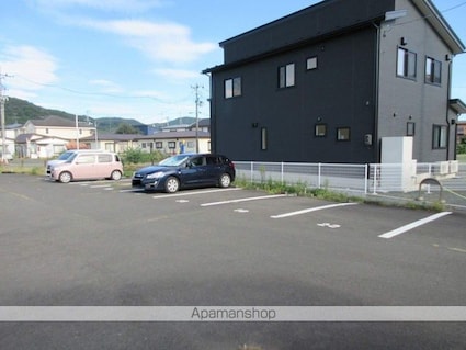 ローズハウスＹ[2LDK/45.46m2]の駐車場2