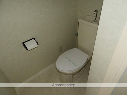 ＬＡ　ＨＯＵＳＥ[2DK/48m2]のトイレ