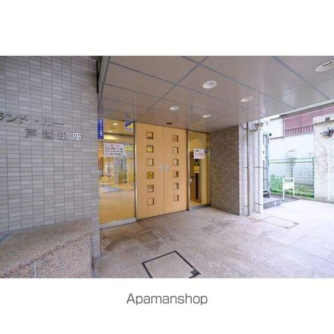 ONE ROOF FLAT TOGOSHIの玄関写真