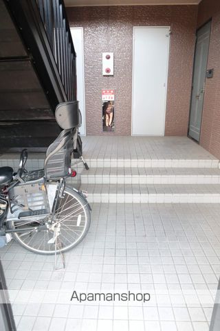 メゾンボナールの玄関写真