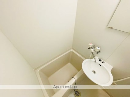 レオパレス慶[1K/26.49m2]のバス