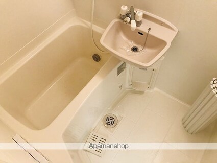 サンヴァーリオ小松島[1K/24.75m2]のバス