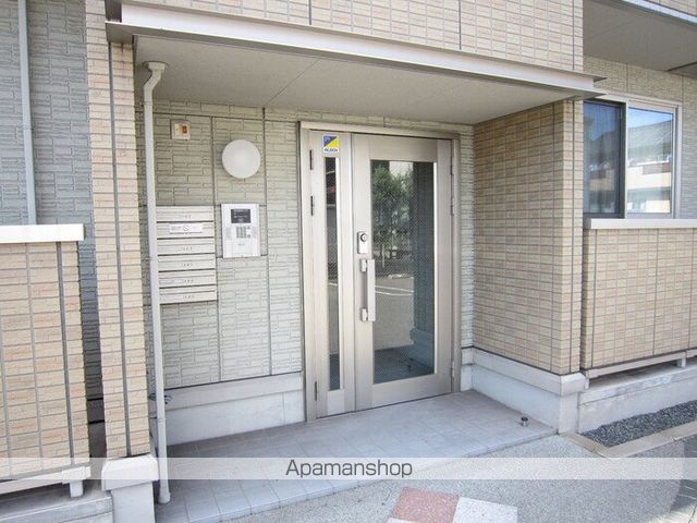 オッツ多治米の外観写真