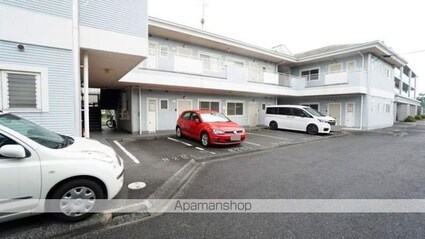 ビバリーガーデン大島Ｂ棟[2DK/43.8m2]の駐車場