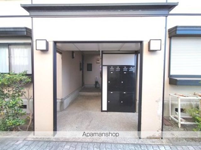 サンビレッジ渚 A棟の玄関写真