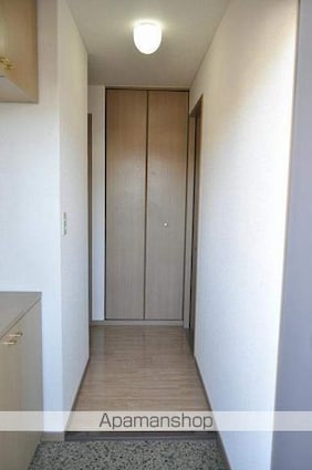 ラフィネ大林[2LDK/54m2]の玄関