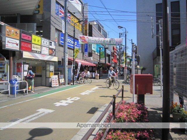 東京都世田谷区経堂３丁目[2LDK/57.12m2]の周辺1