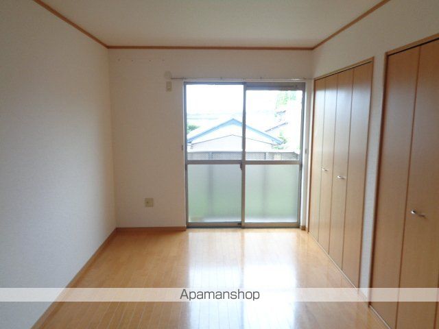 プラッサムコートTI A棟の内装写真