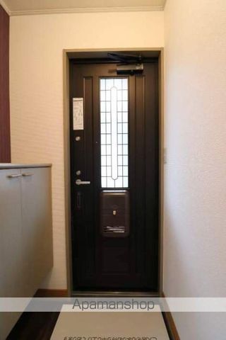 ジョイファミリー八浜 B棟の内装写真