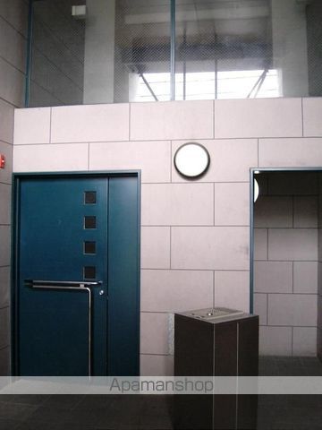 サンピア桑原の玄関写真