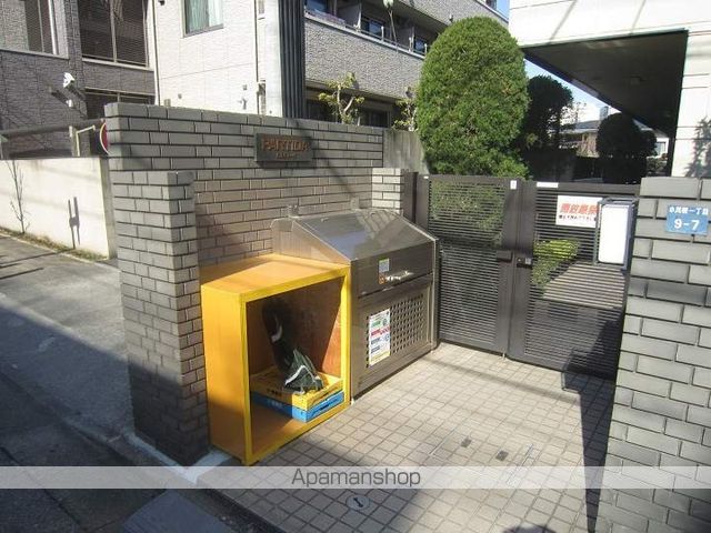 パルティーダの玄関写真