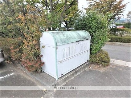Ｌｉｍｐｉａ　Ｐａｒｔｅｒｒｅ[2LDK/56.7m2]の共用部4
