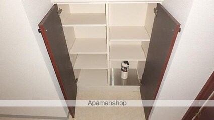 アクティ汐留[1R/45.21m2]の収納3