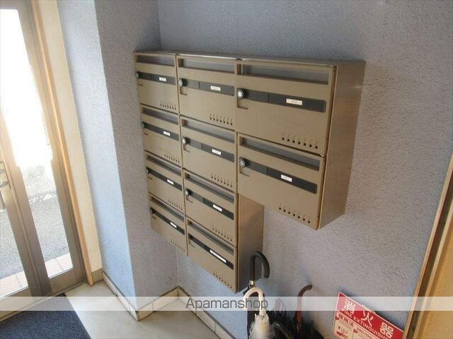 和歌山県和歌山市吉田[1K/26.8m2]のエントランス3