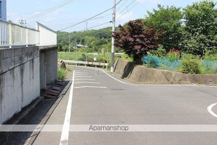 スカイパレス[1K/28m2]の周辺1