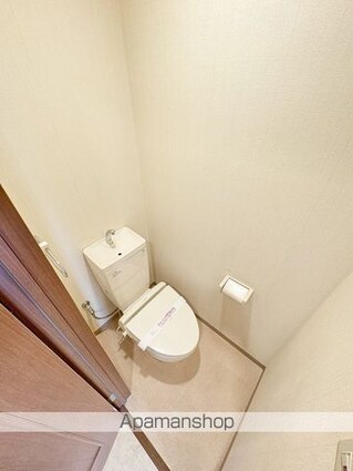 和歌山県和歌山市西布経丁１丁目[1K/32m2]のトイレ