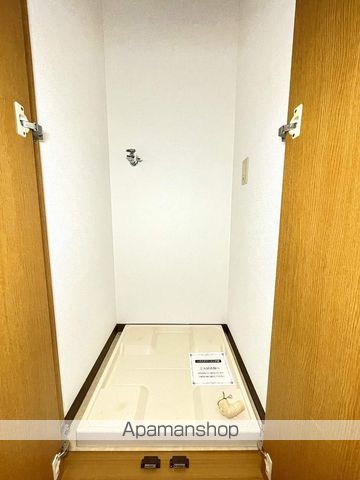 小鳥ハイツの内装写真