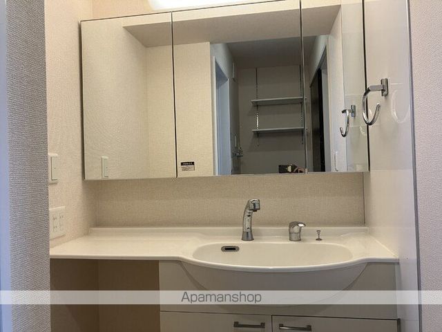 クレインIIの内装写真
