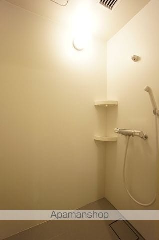 ロイヤルパークスER万代 Share万代の内装写真