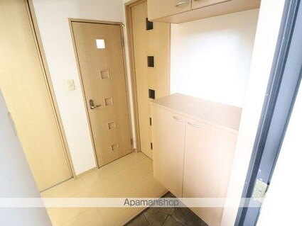 コンフォール[2LDK/50.47m2]の玄関