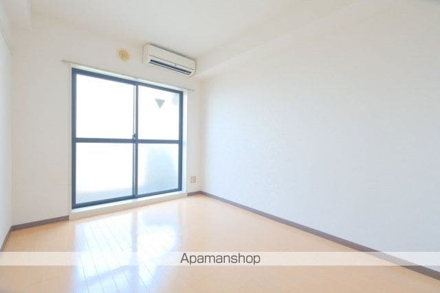ワールドパレス永福町の内装写真
