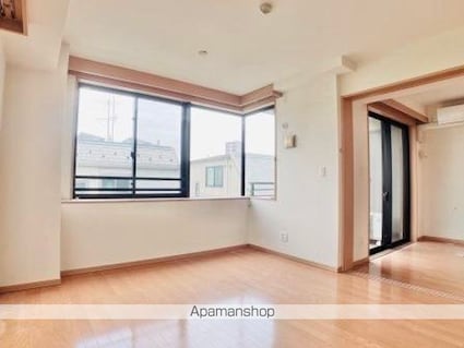 東京都新宿区余丁町[3LDK/63.21m2]のリビング・居間1