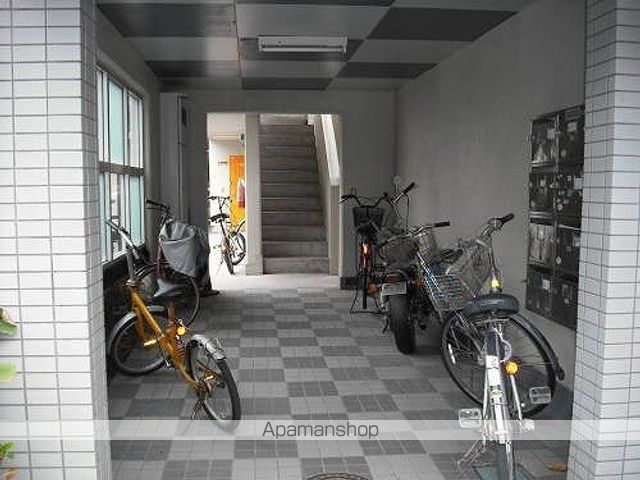 鹿児島市谷山線 武之橋駅 徒歩5分 4階建 築38年の玄関写真