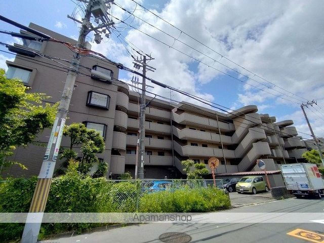 アンデュノール千里の外観写真
