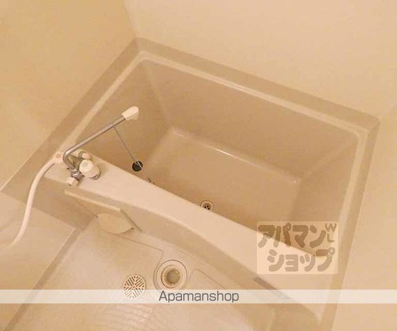 アムール吉田中大路の内装写真