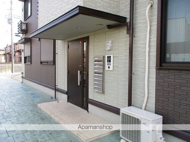 グリーンリーブス港南台 IIの玄関写真