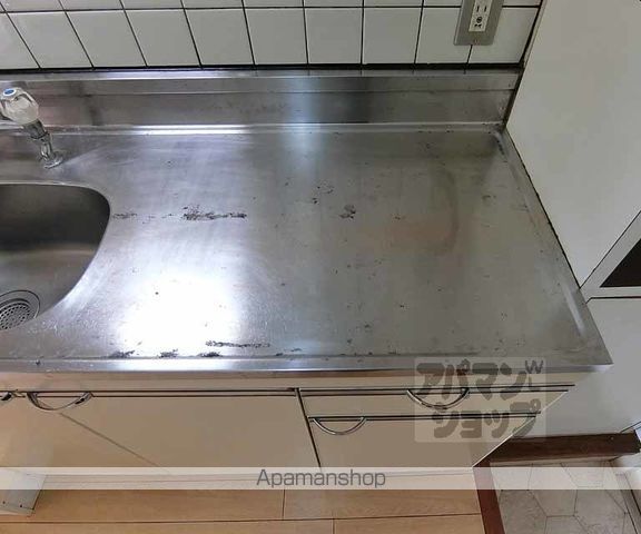ヤングヴィレッジ嵯峨の内装写真