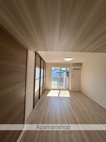 オリエンタルコート南田宮の内装写真