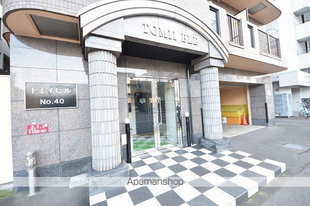 トミイビルNO.40の玄関写真