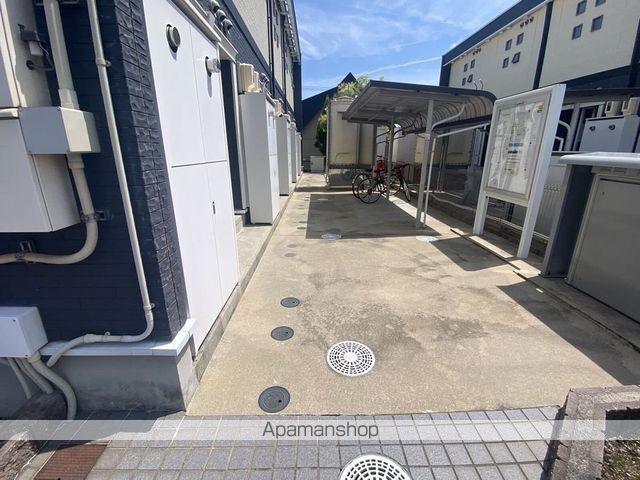 レオネクスト元植田Eastの内装写真