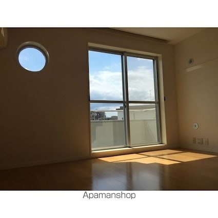 東京都世田谷区上用賀１丁目[2LDK/58.38m2]のリビング・居間