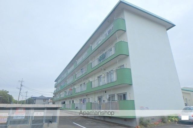 横山マンションの外観写真