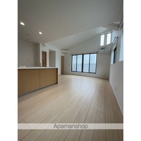 小田急電鉄小田原線 成城学園前駅 徒歩17分 2階建 築4年の内装写真