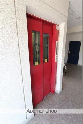ロゼ松縄町[4DK/63.37m2]の共用部2