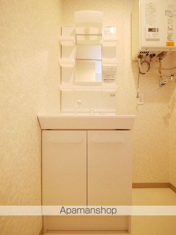 テッセラの内装写真