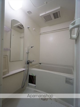 愛知県名古屋市千種区内山３丁目[1K/22.23m2]のバス