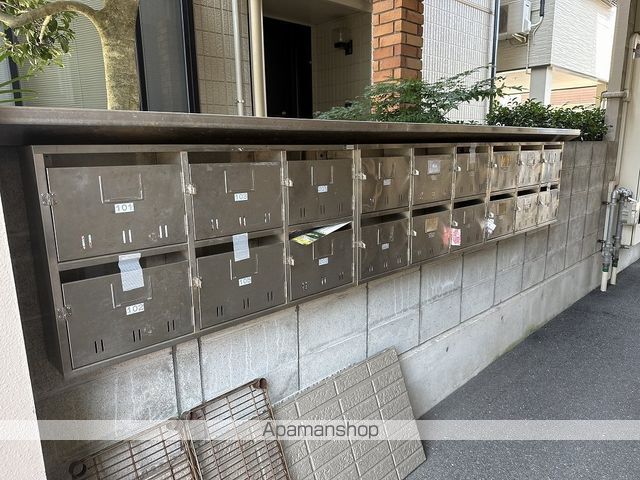 フィットハイム比島の玄関写真