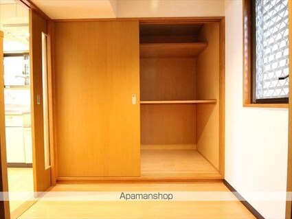 エンゼルコート古町[1DK/37.54m2]の収納