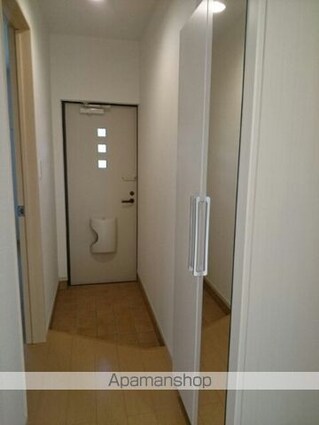 ボンヌ・ジュルネ[1LDK/47.76m2]の玄関