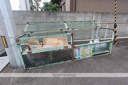 香川県高松市太田下町[2LDK/53.46m2]の共用部3