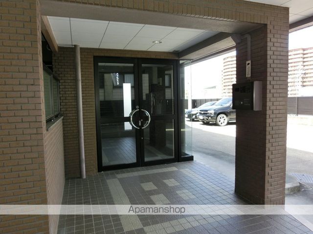 ペルテIIの玄関写真