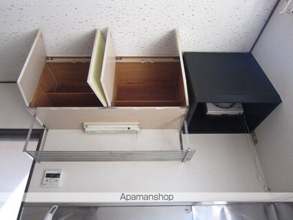 三輪貸家[4DK/77.01m2]の内装1