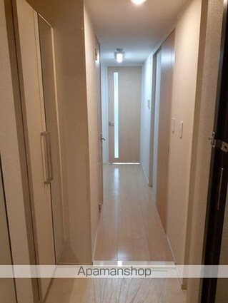 ディラヴェール光が丘[1K/26.14m2]の玄関