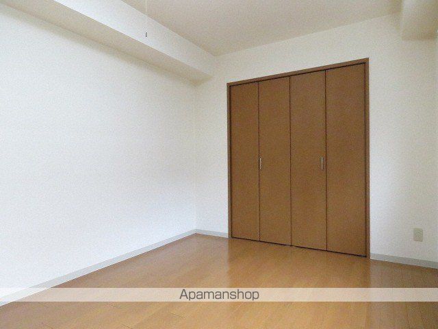 PEACE AVENUE SHIRASAKIの内装写真