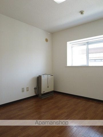 プレサント南8西8の内装写真